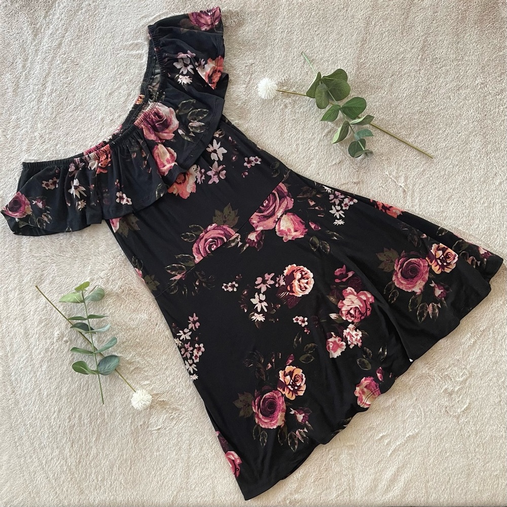 Off the Shoulder Floral Dress